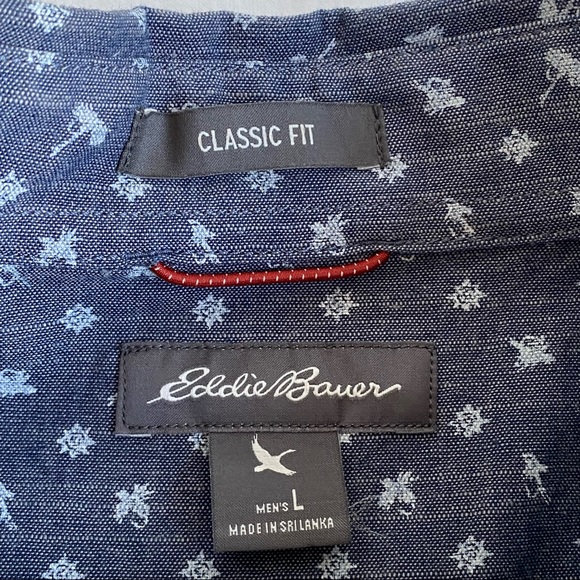 Eddie Bauer Classic Fit Chambray Print Button Down Shirt - Picture 5 of 12